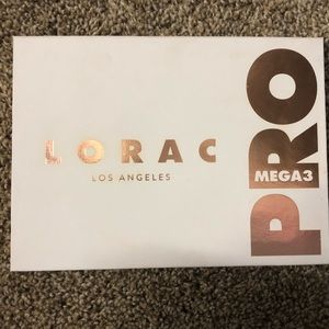 Lorac Mega Pro 3 eyeshadow palette